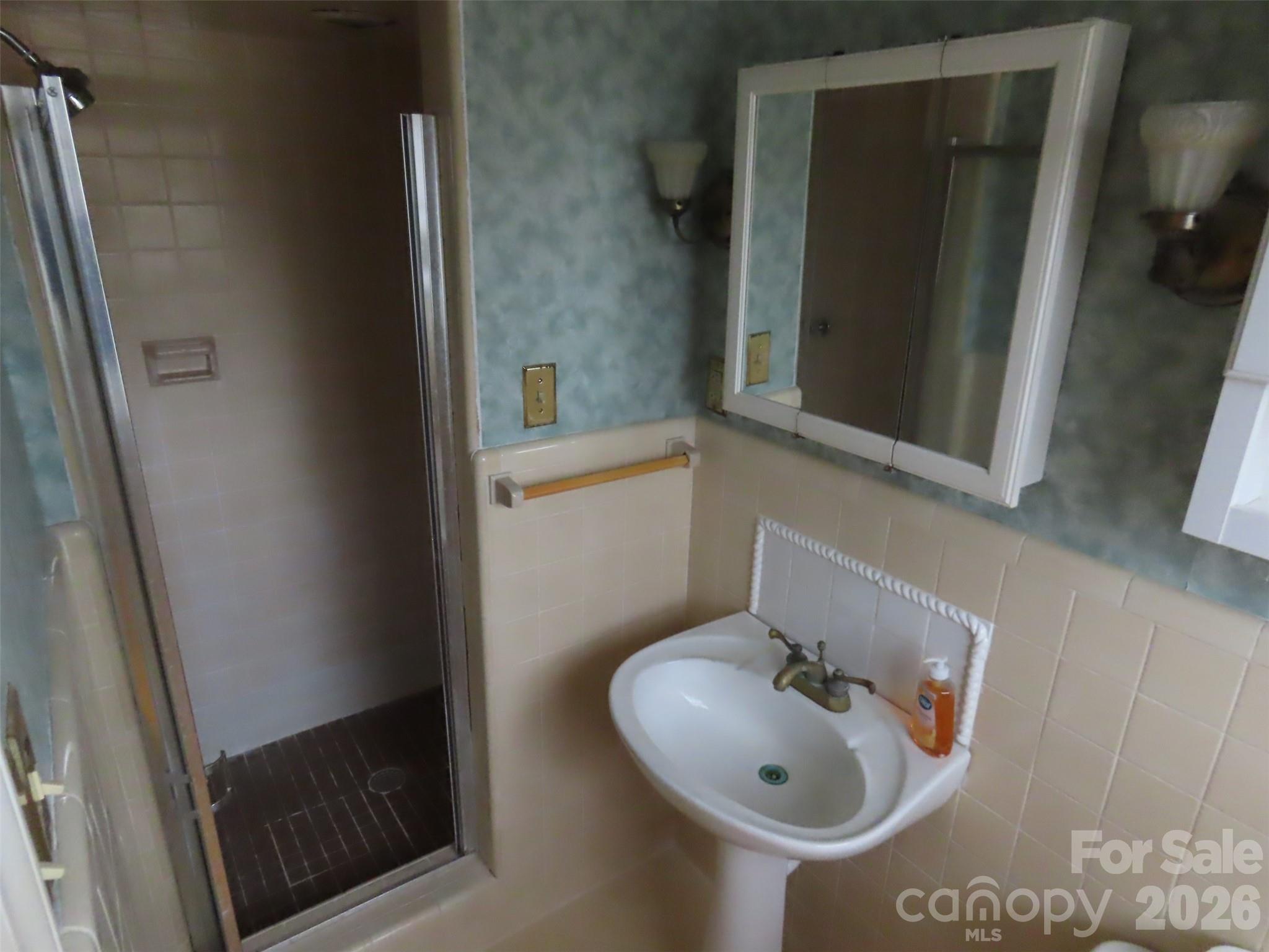 7636 Michael Drive Property Photo 15