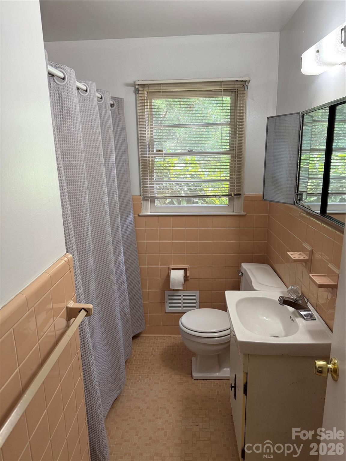 3218 Driftwood Drive Property Photo 19