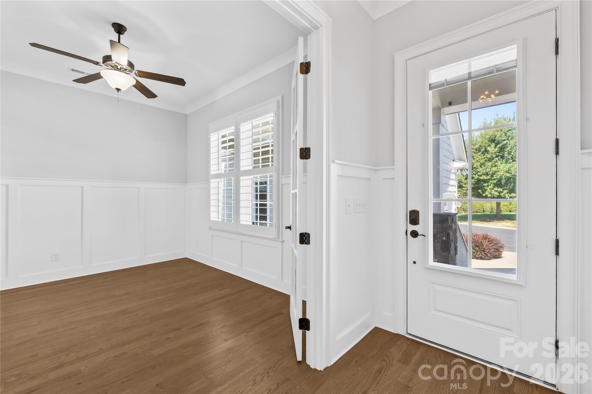 124 Sisters Cove Court Property Photo 6