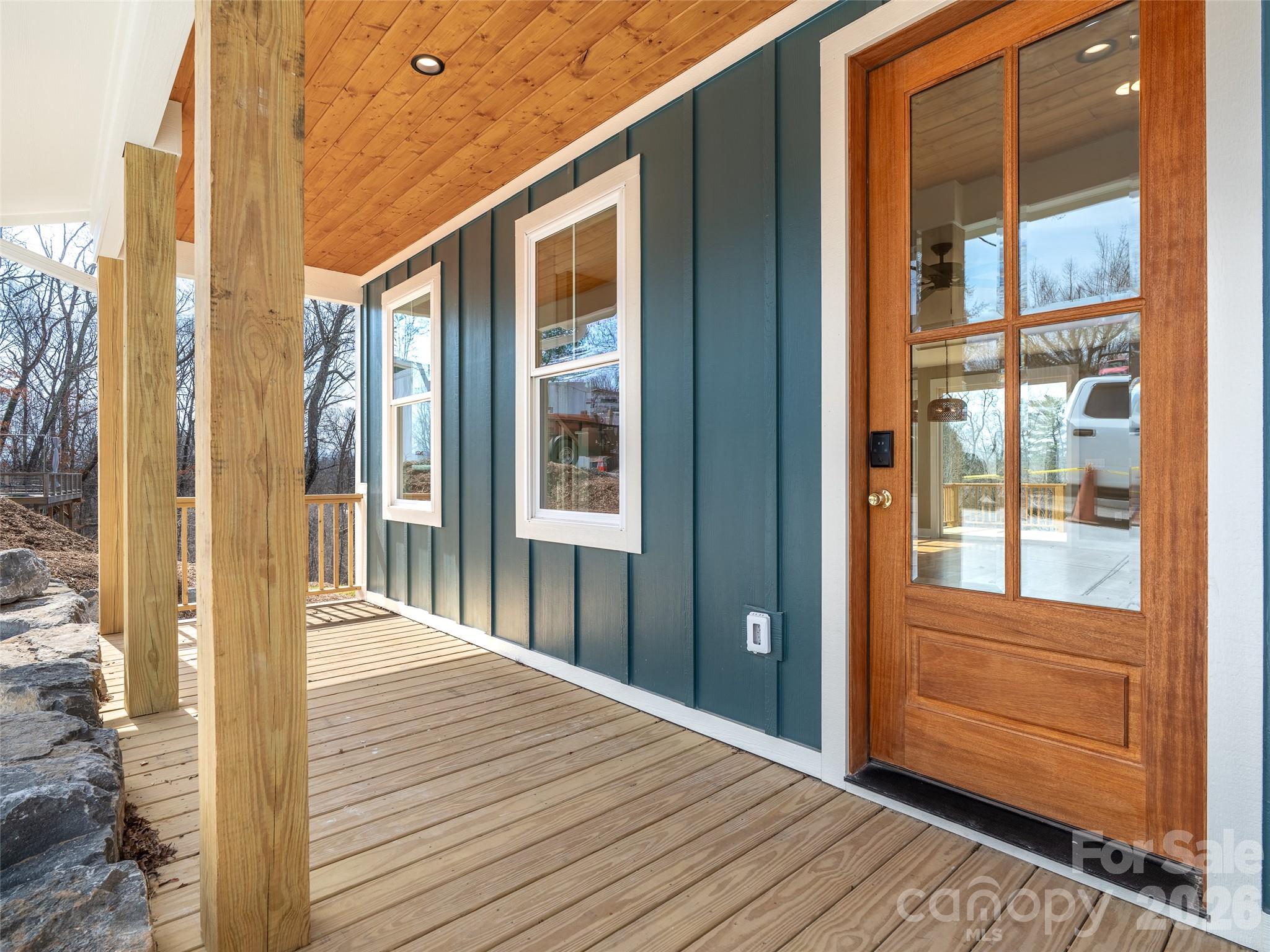 112 Alma Lane Property Photo 4