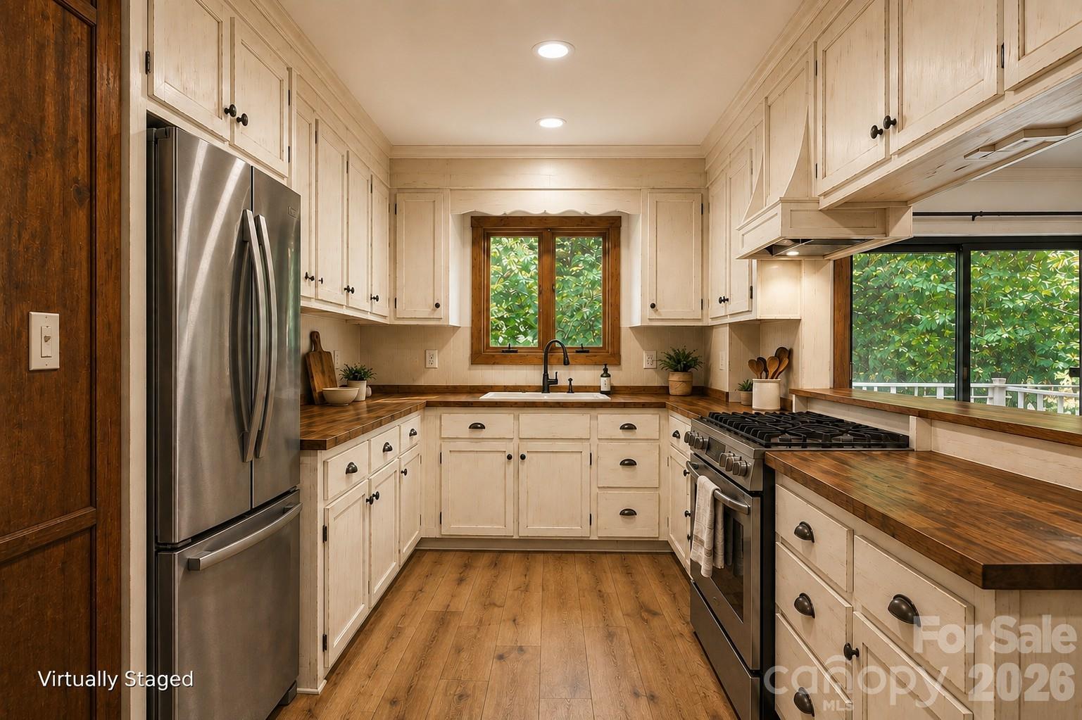 4515 Botany Trail Property Photo 4