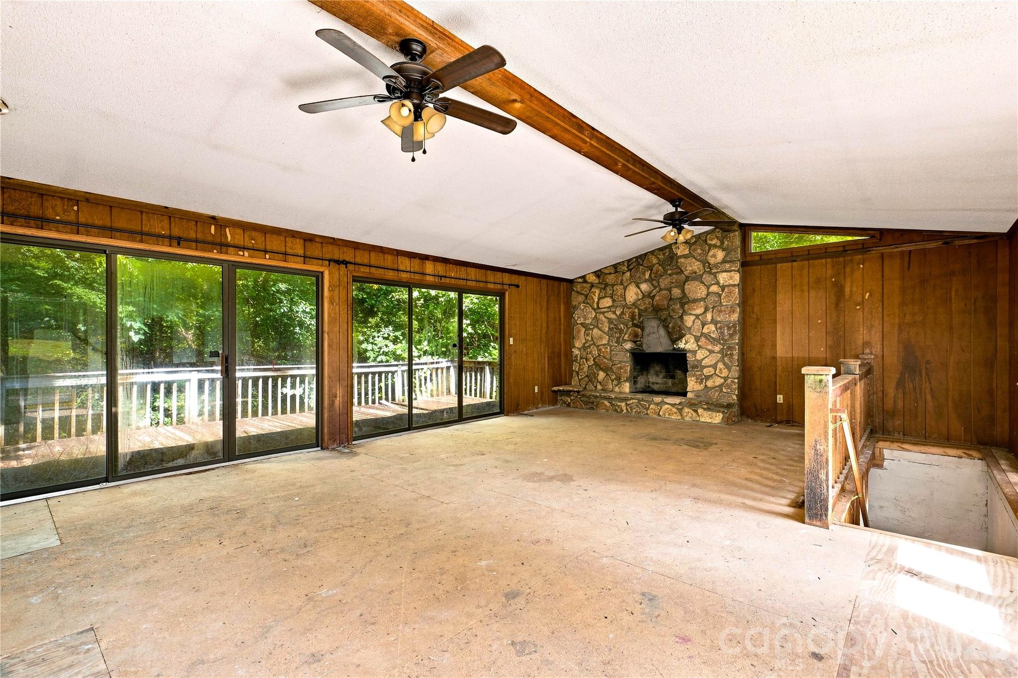 4515 Botany Trail Property Photo 9