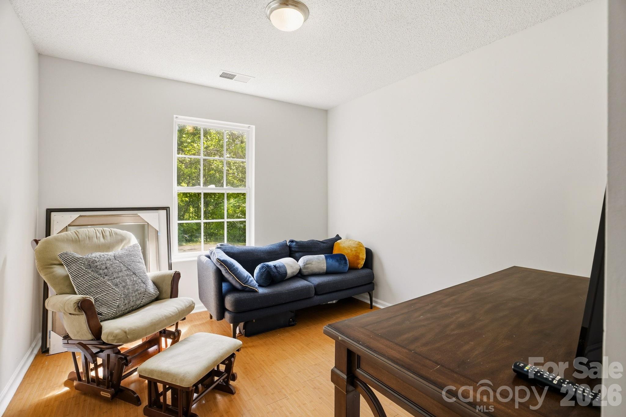 2260 Wexford Way Property Photo 15