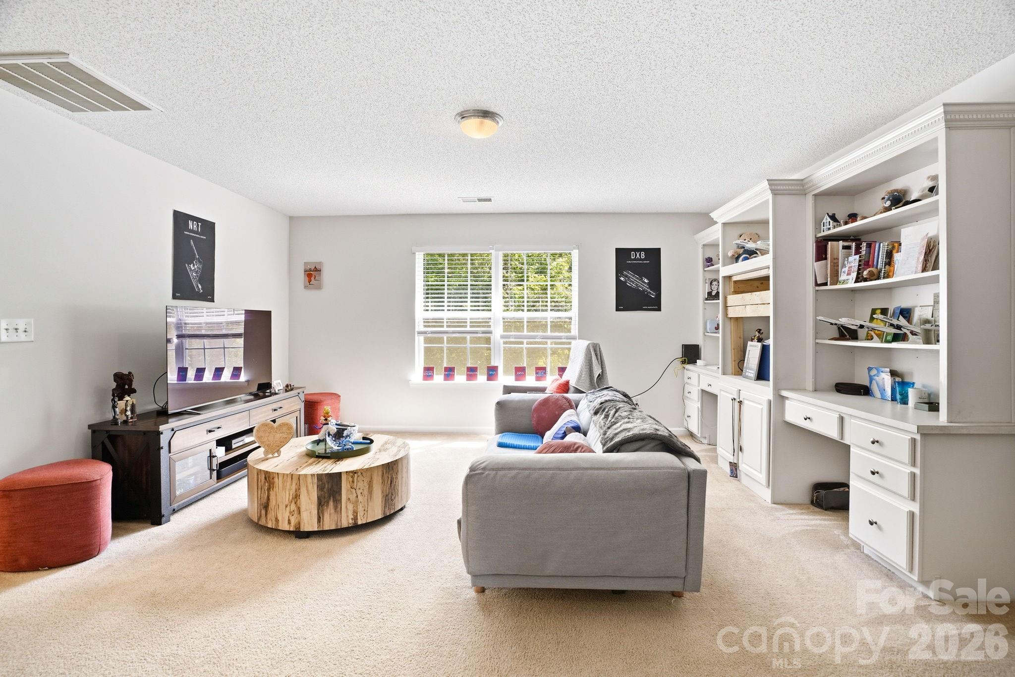 2260 Wexford Way Property Photo 18