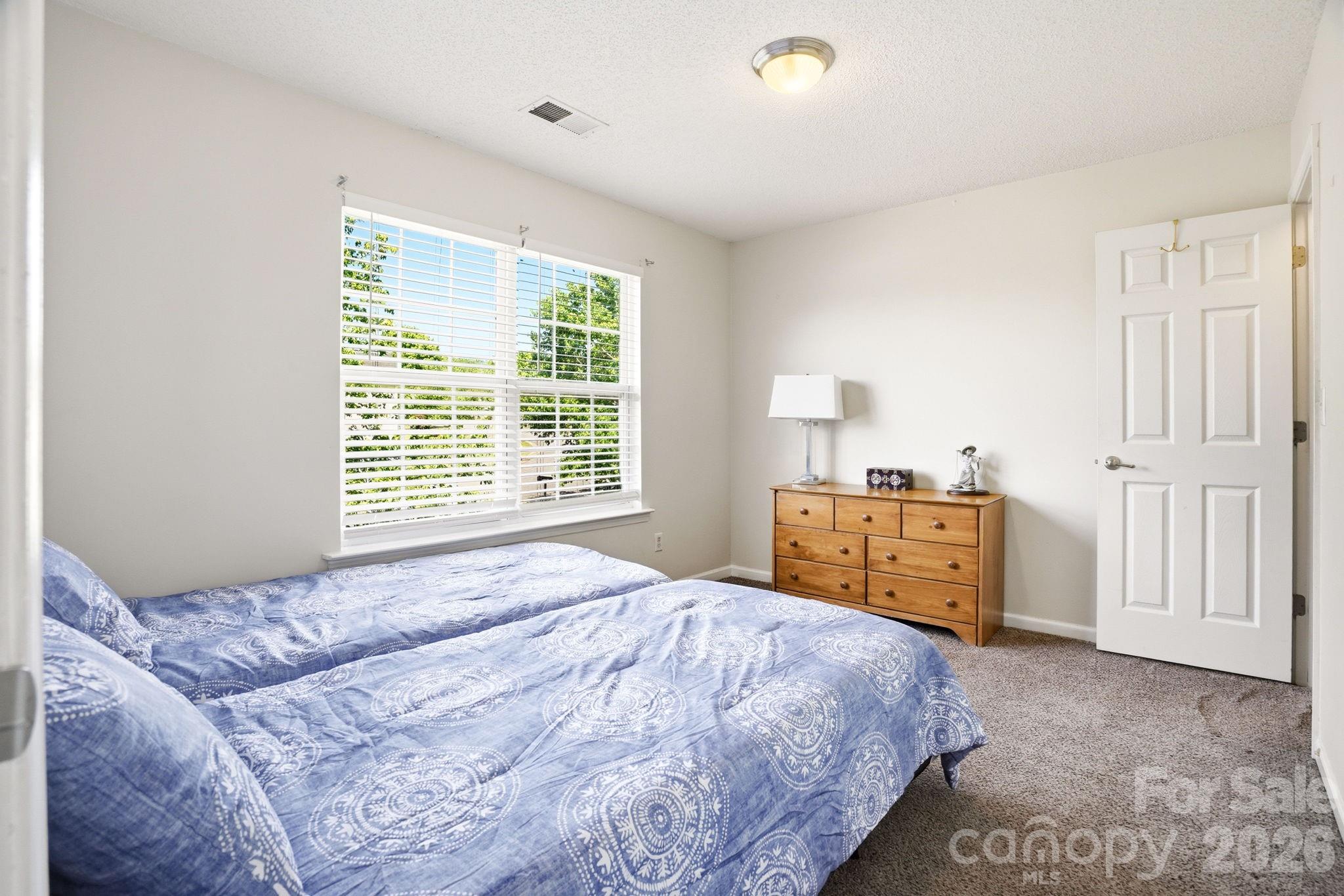 2260 Wexford Way Property Photo 27