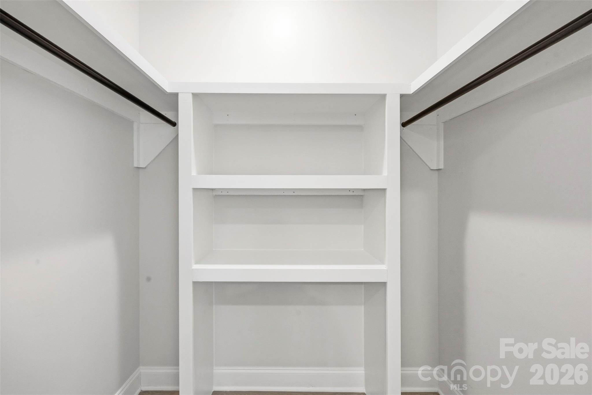 105 N Smallwood Place Property Photo 19