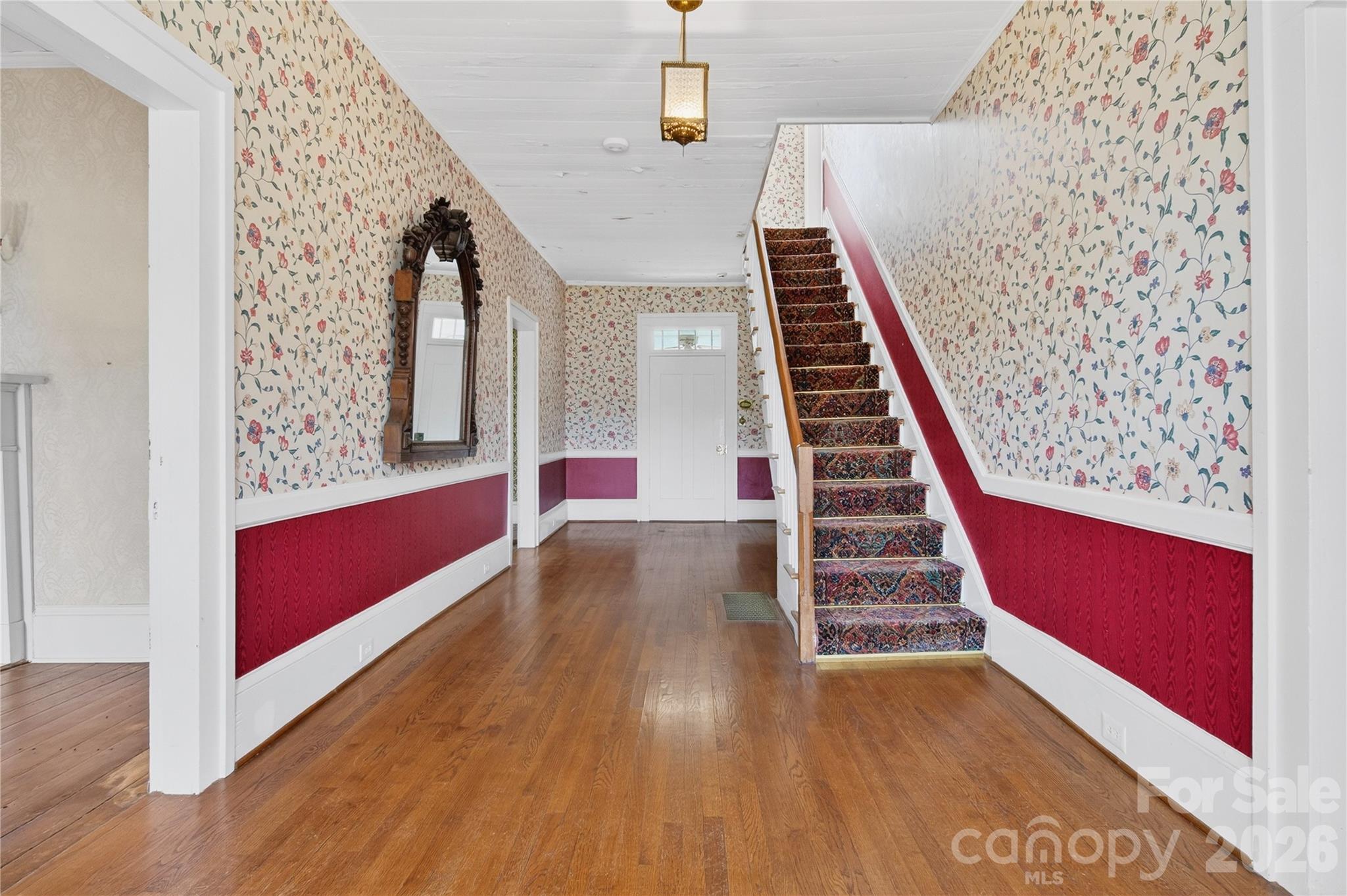 11124 Eastfield Road Property Photo 6