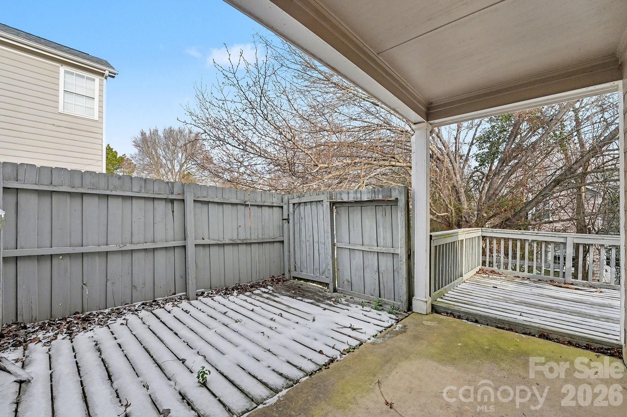 1709 Jeffrey Bryan Drive Property Photo 15