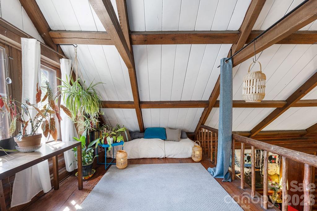 2107 Mandarin Boulevard Property Photo 10