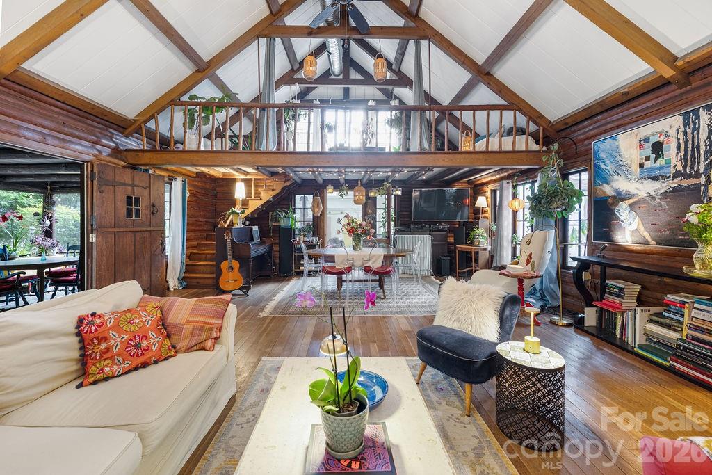 2107 Mandarin Boulevard Property Photo 13