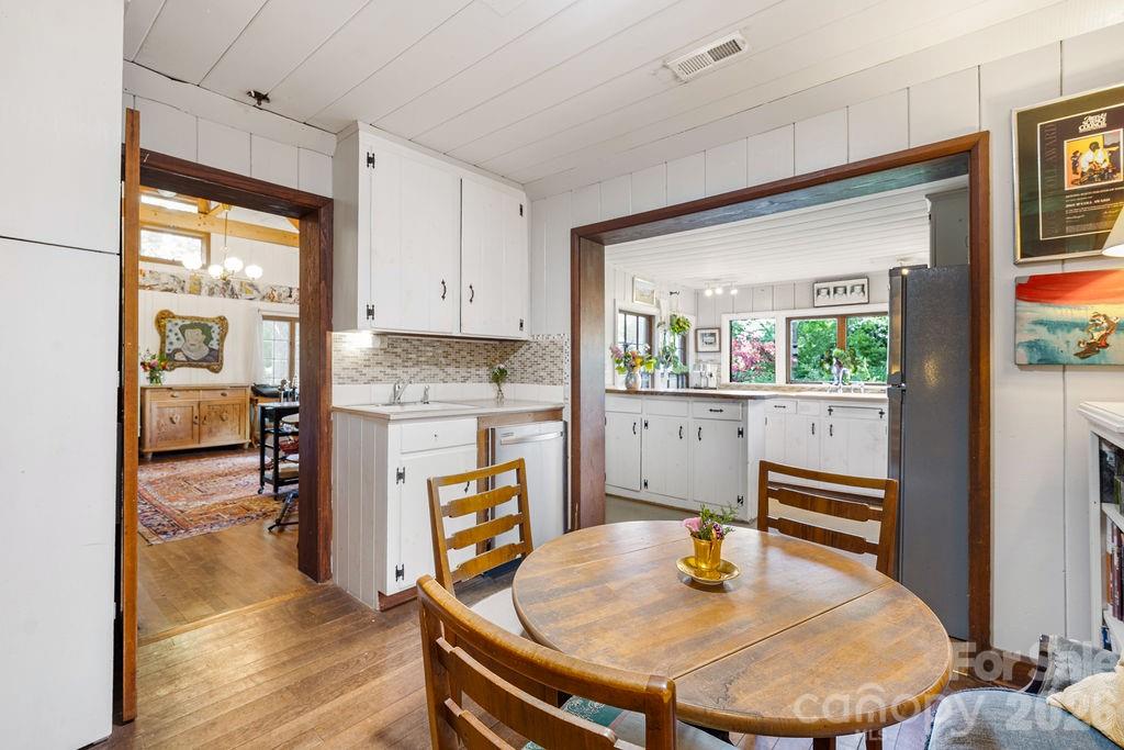 2107 Mandarin Boulevard Property Photo 17
