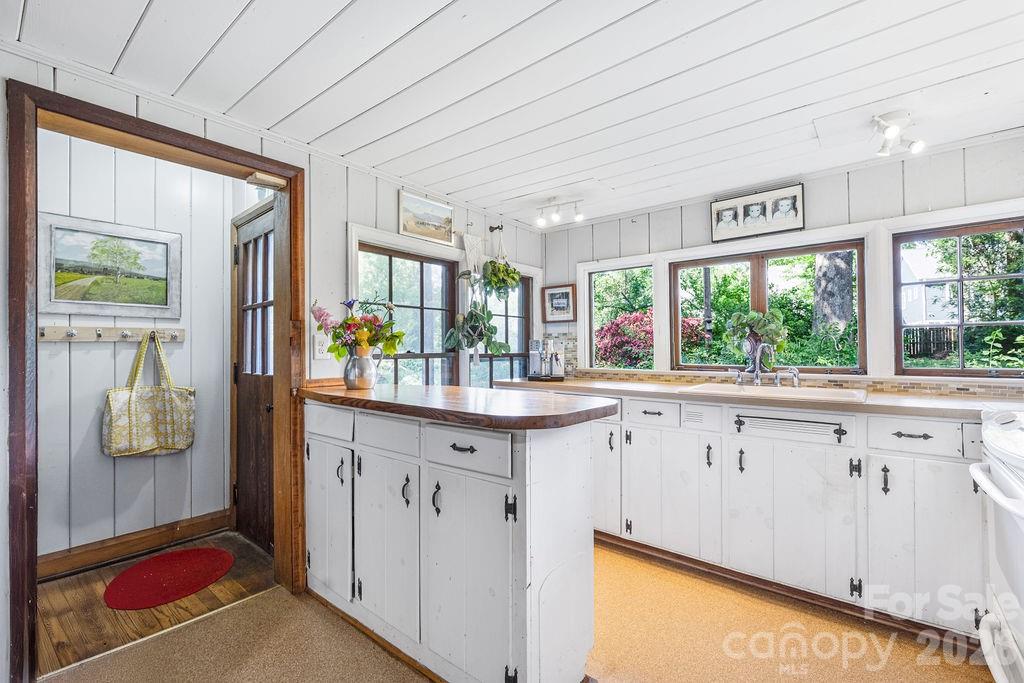 2107 Mandarin Boulevard Property Photo 19