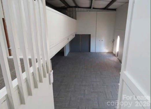 100 W Matthews Street Property Photo 6