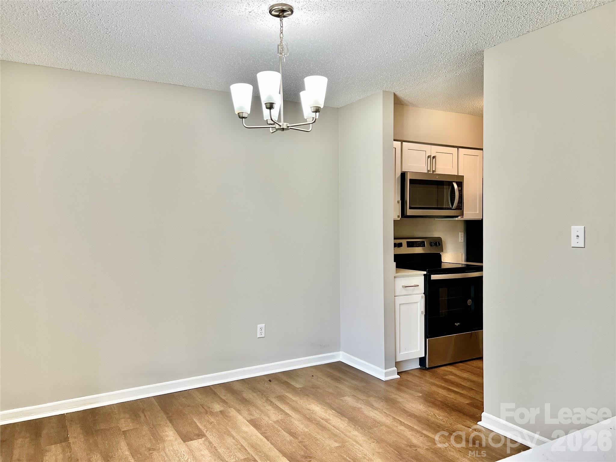 11084 Harrowfield Road Property Photo 10