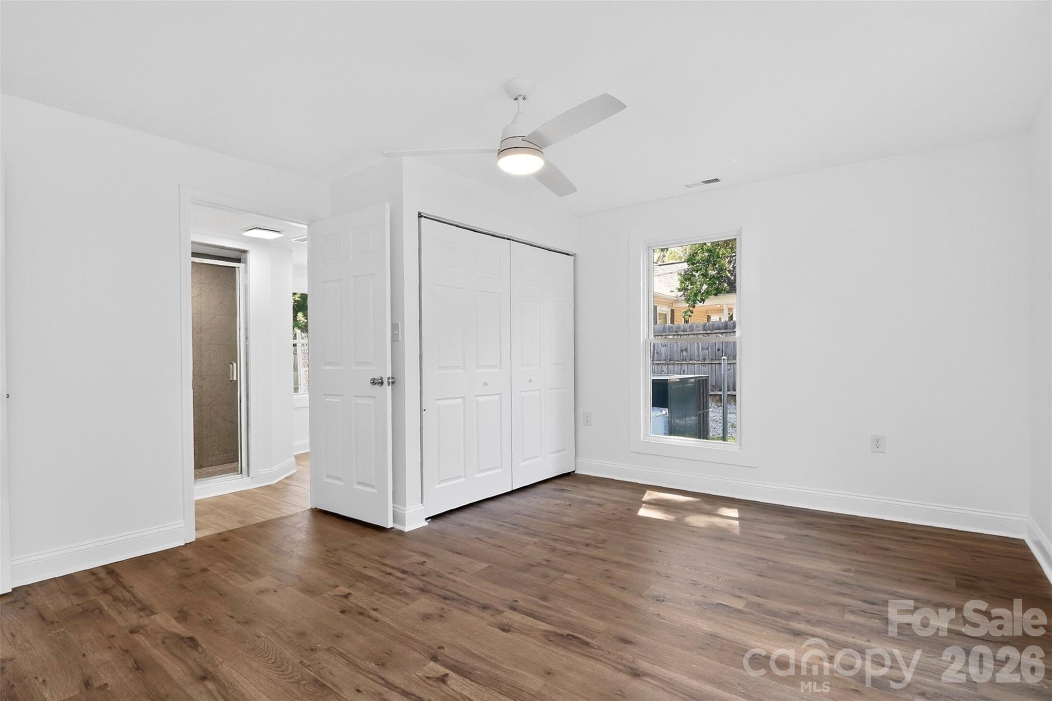 110 Wells Street Property Photo 9
