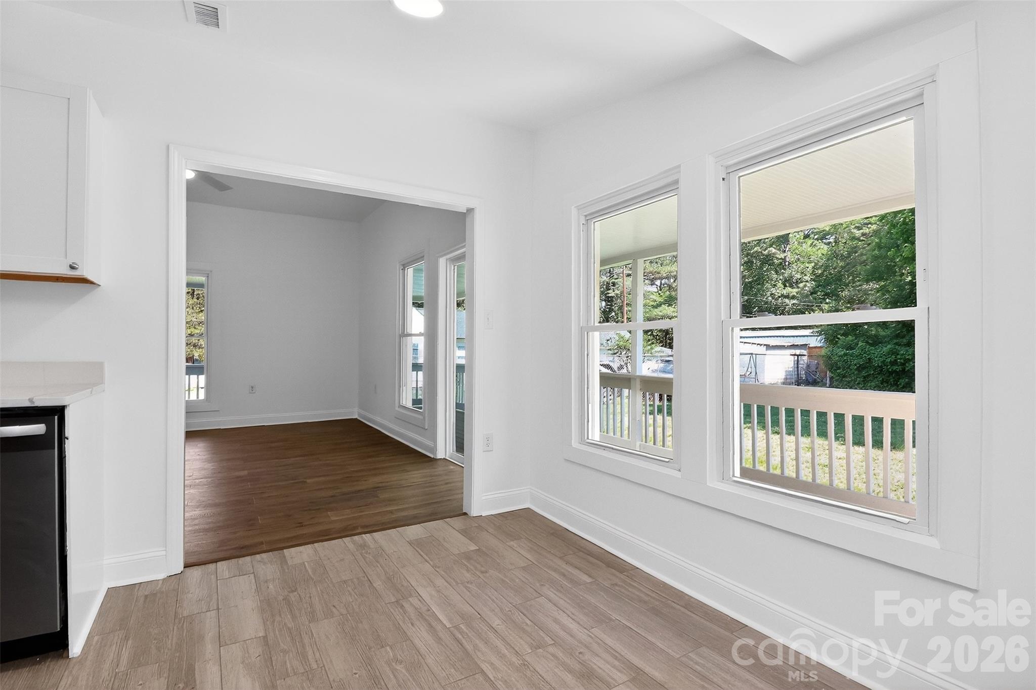 110 Wells Street Property Photo 19