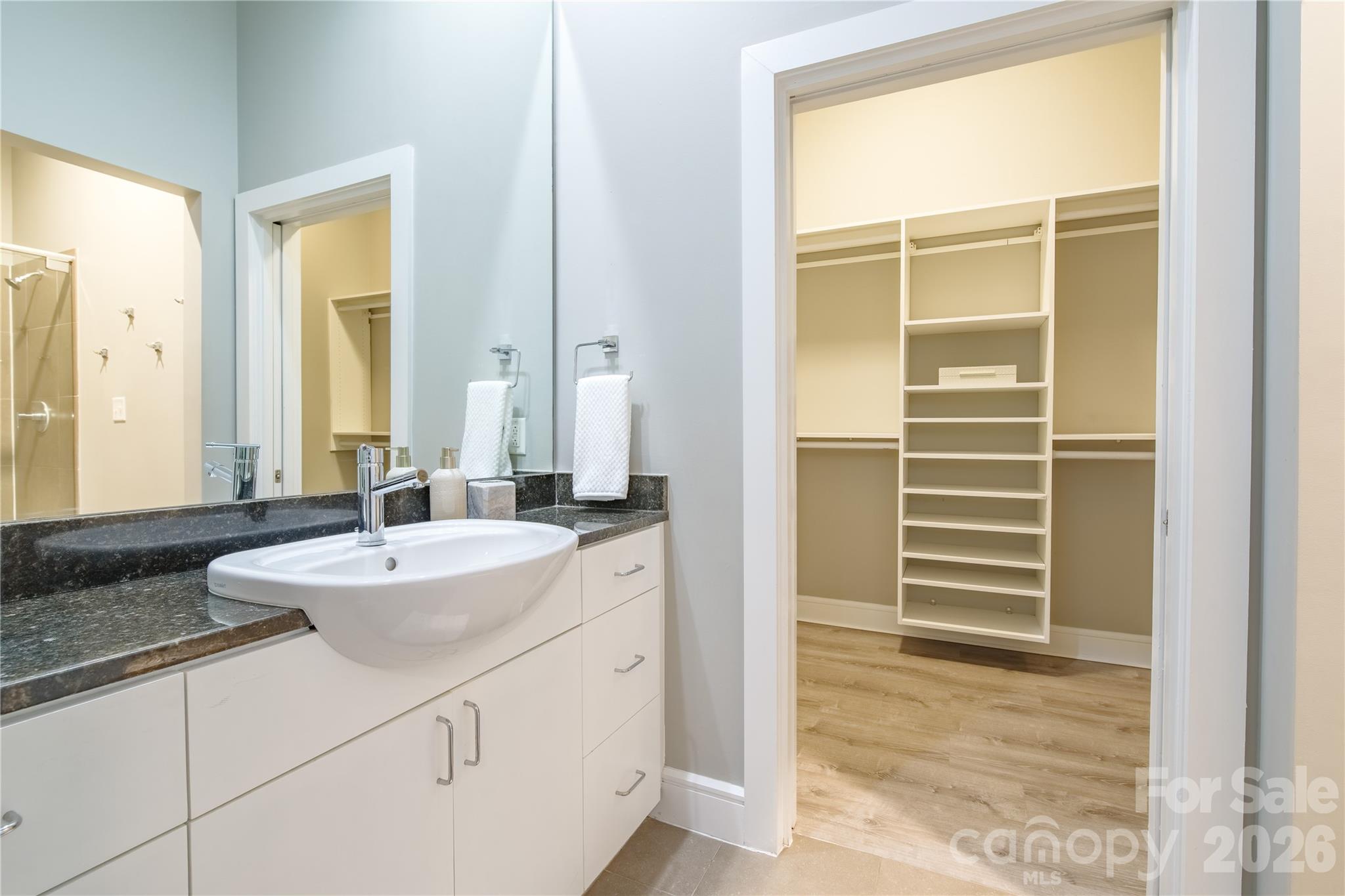 333 W Trade Street 708 Property Photo 15