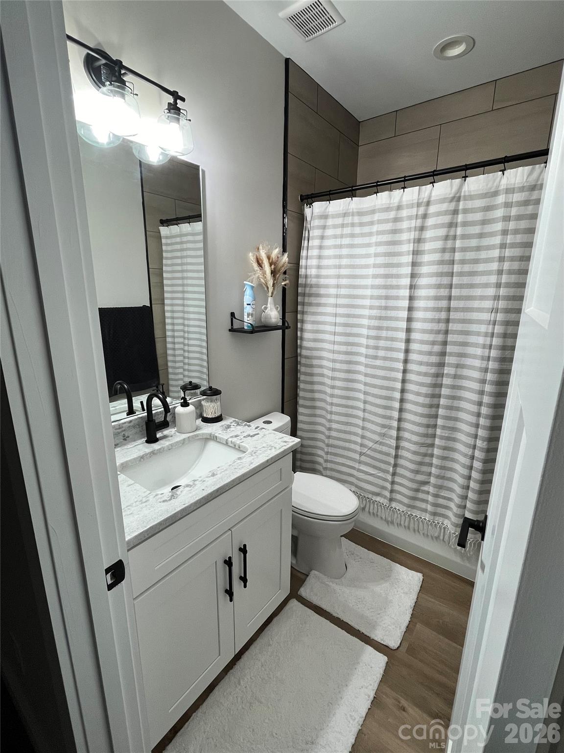 4050 Fairview Drive 9 Property Photo 10