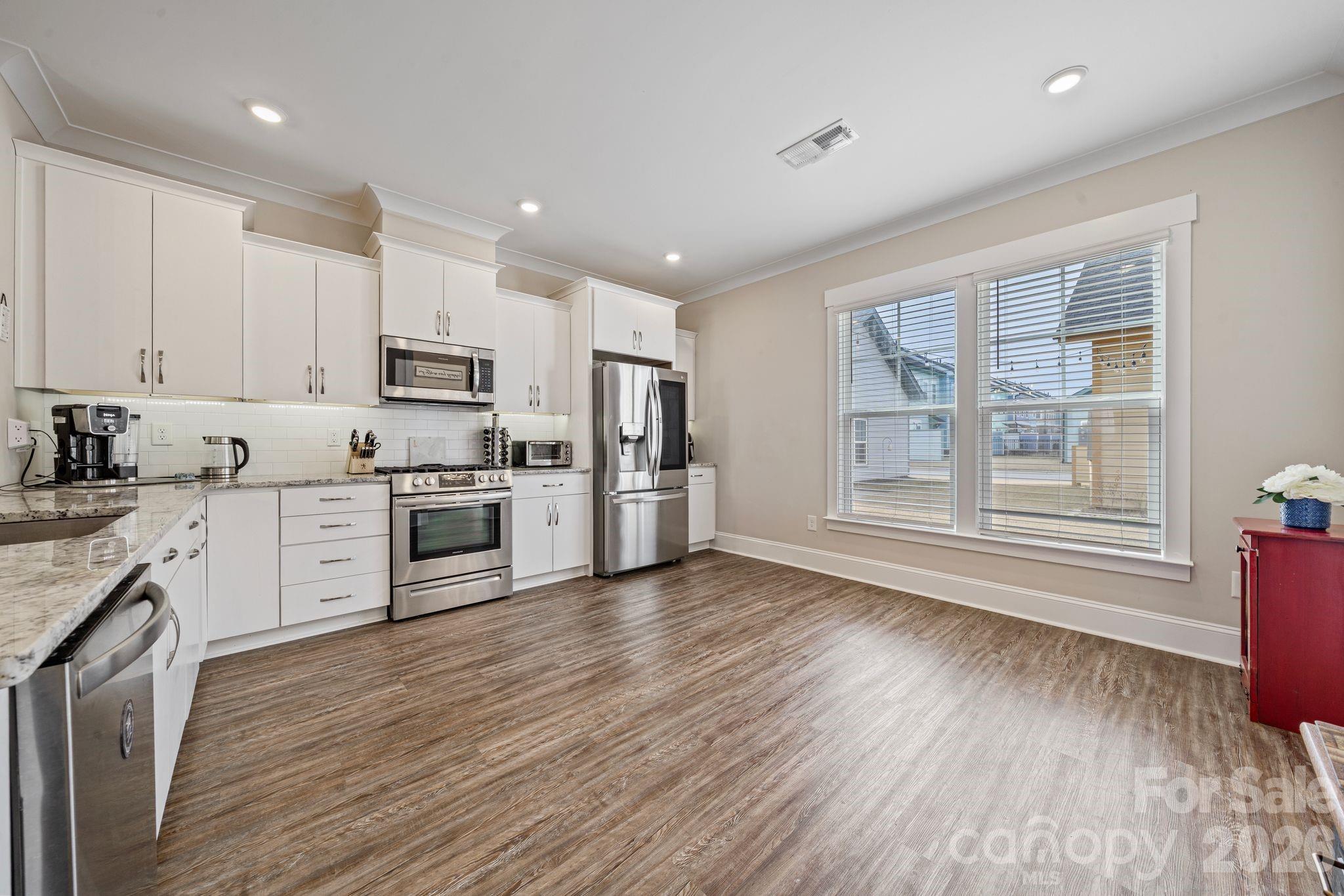 684 Dunkins Ferry Road Property Photo 8