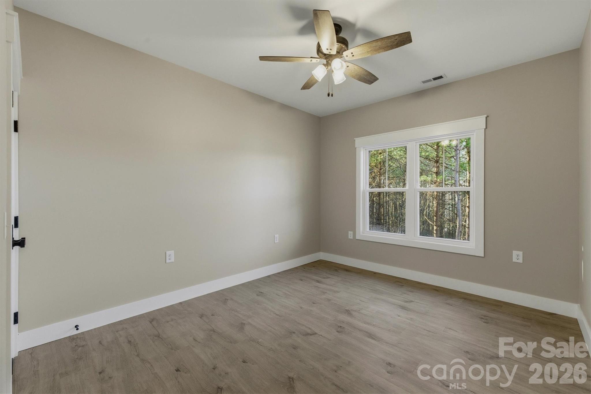 291 Table Rock Trace Property Photo 15