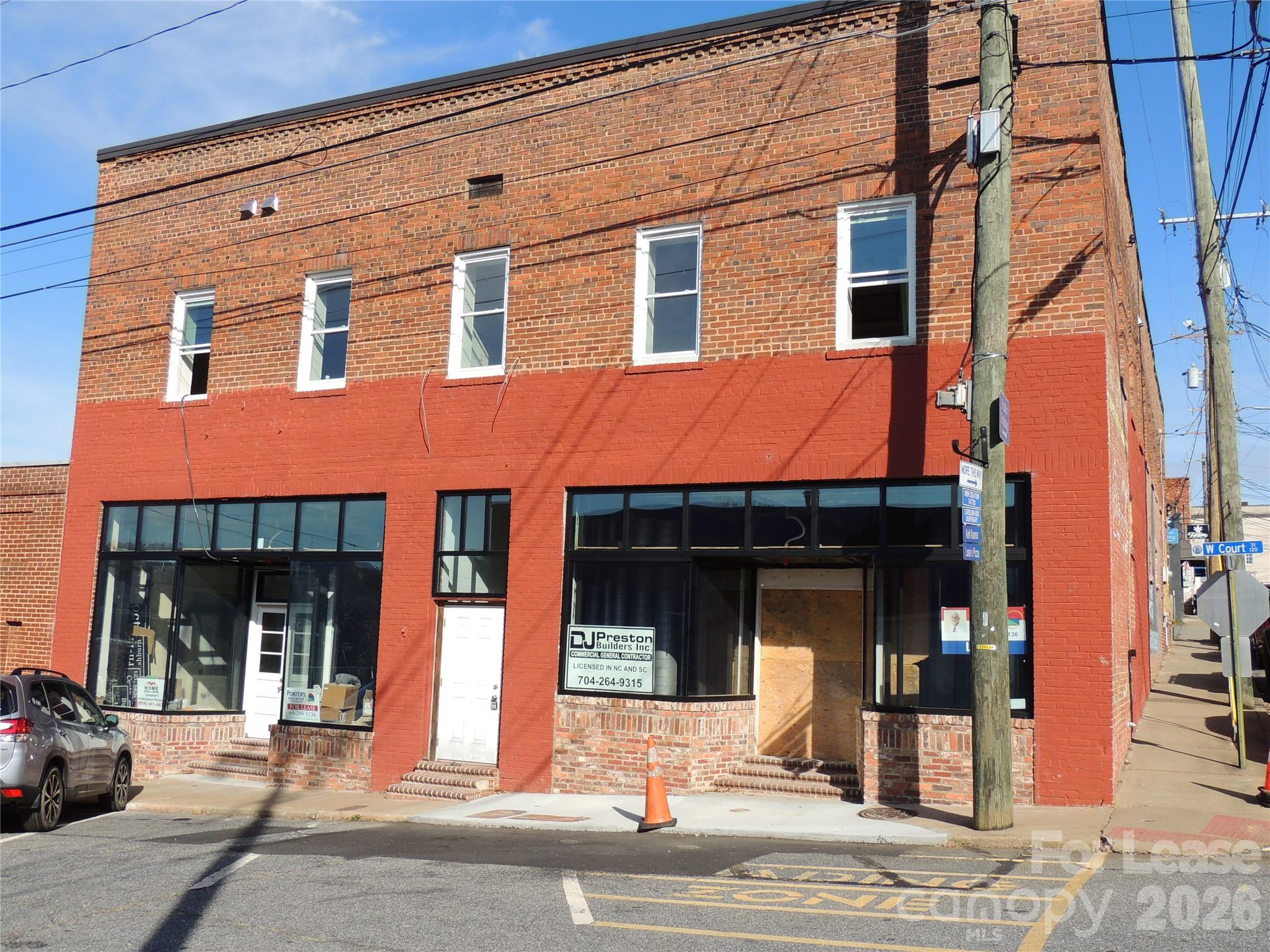 126 W Court Street Property Photo 1