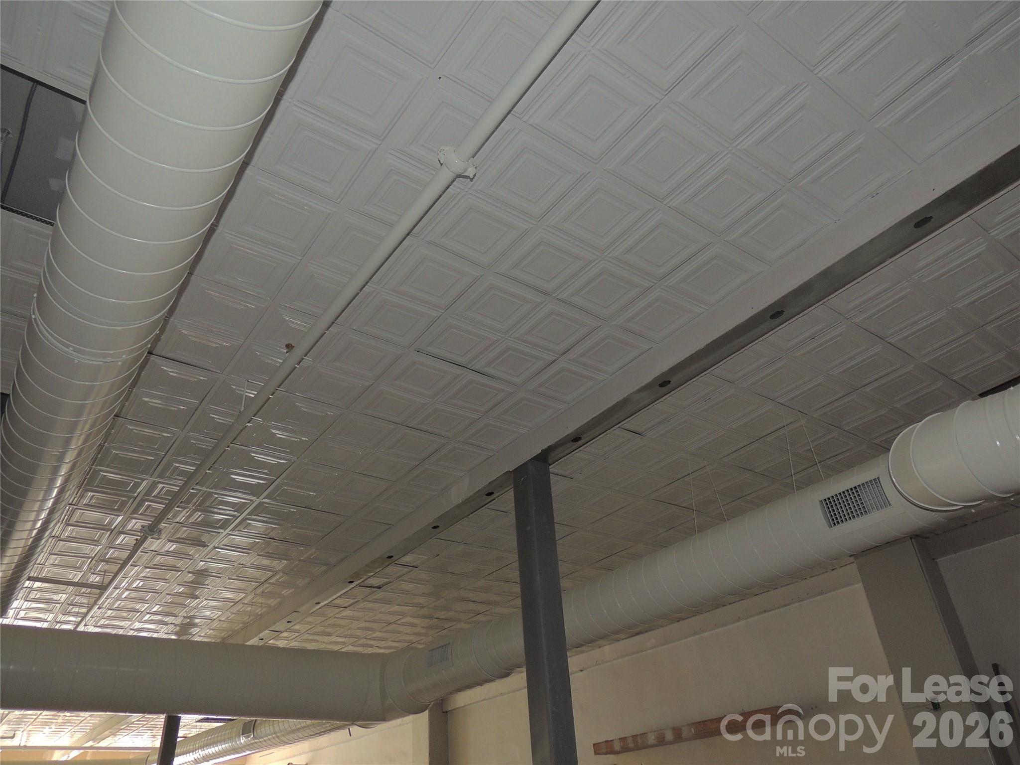 126 W Court Street Property Photo 5