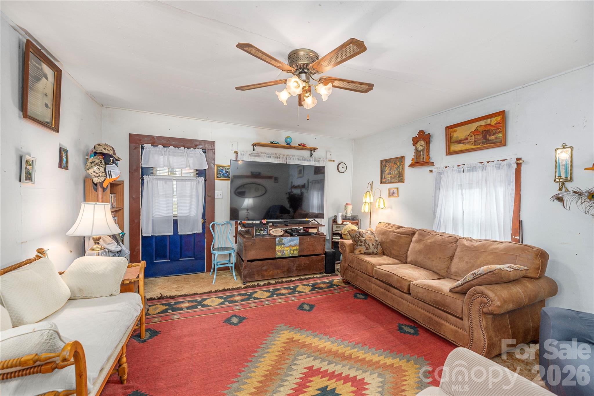 1496 Allens Creek Road Property Photo 8