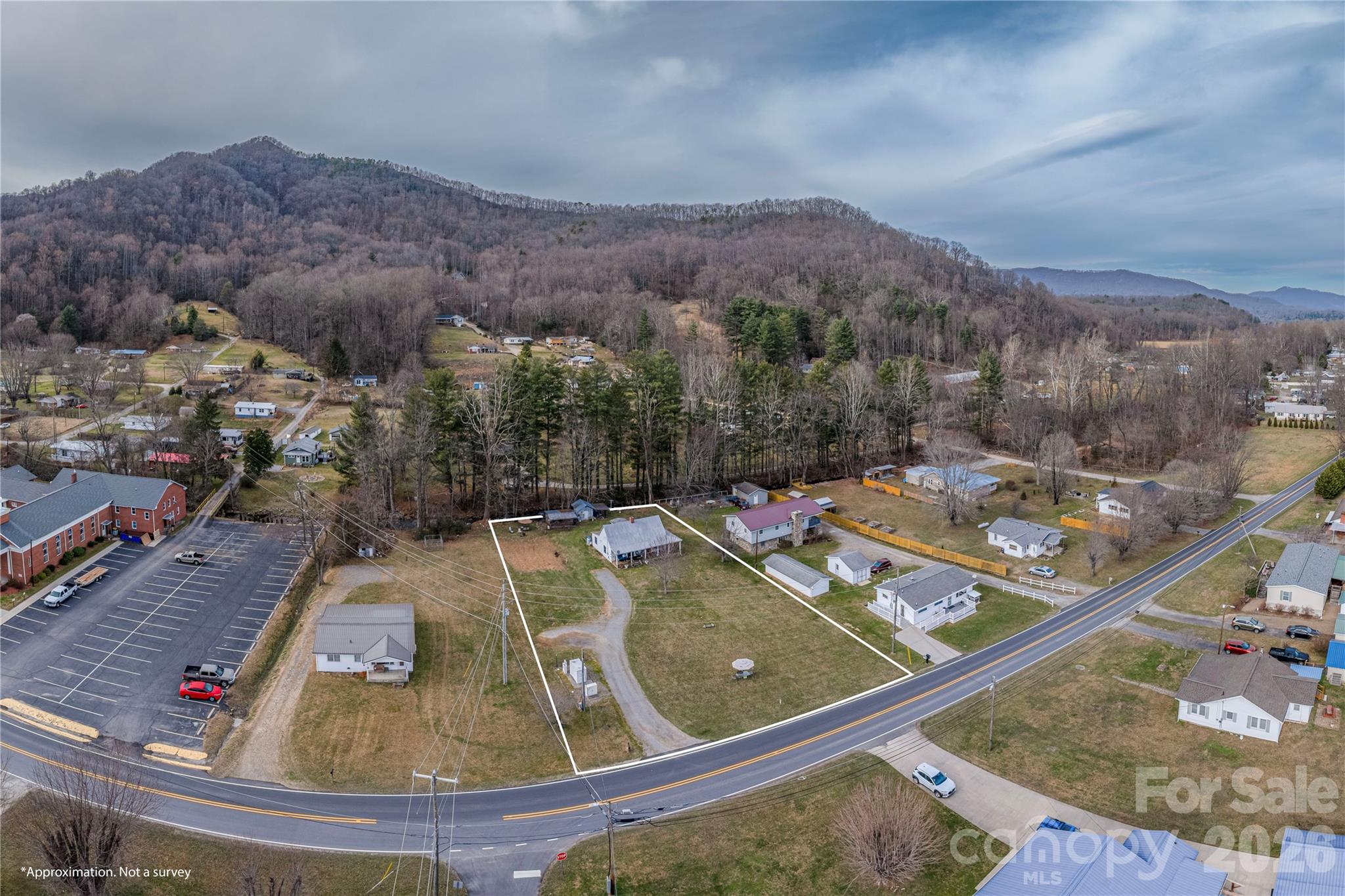 1496 Allens Creek Road Property Photo 25