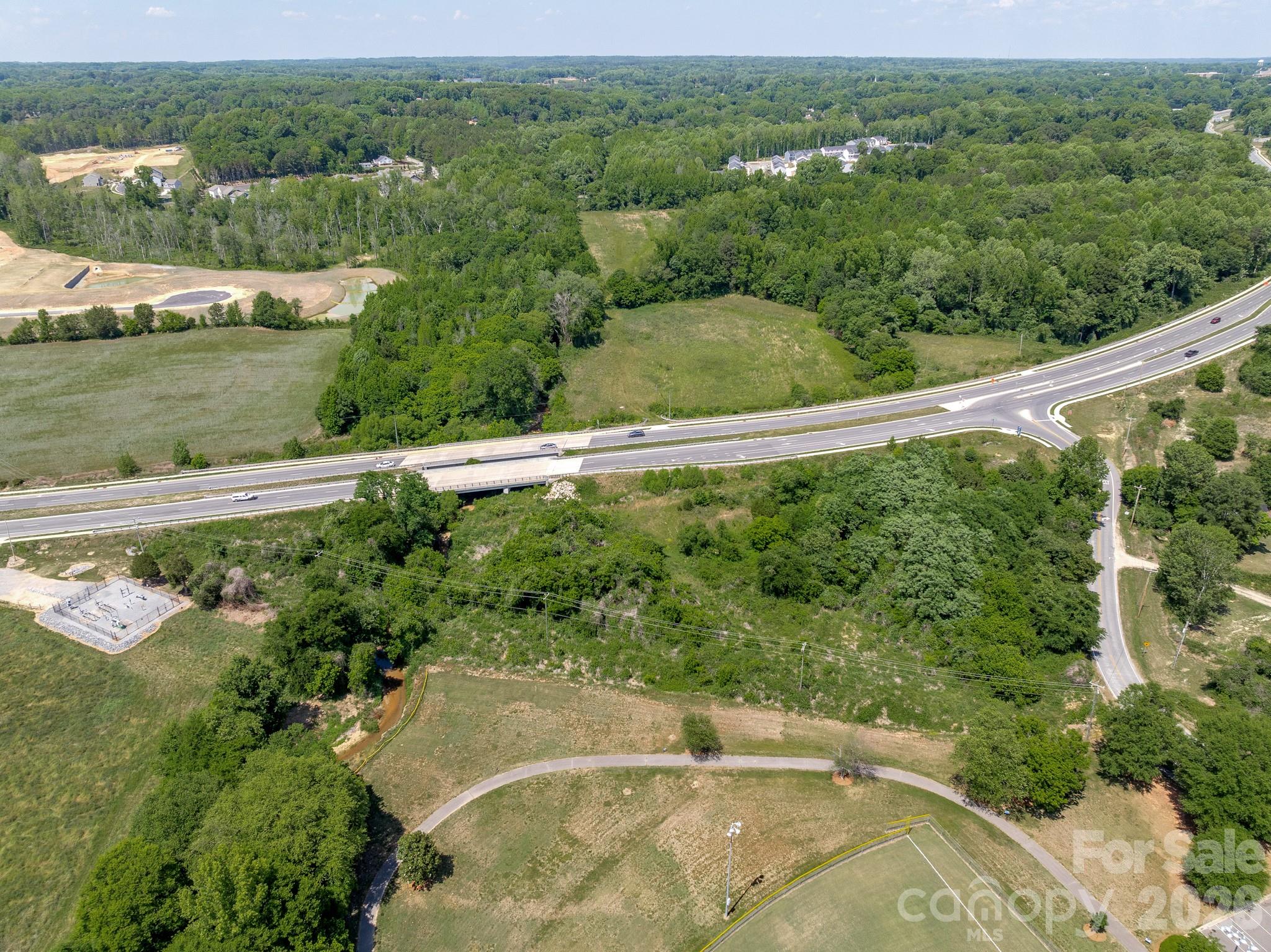 1599 Bethpage Road Property Photo 7