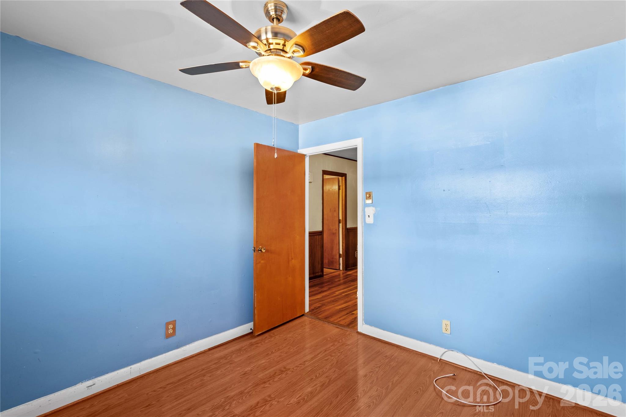 305 Sills Drive Property Photo 41