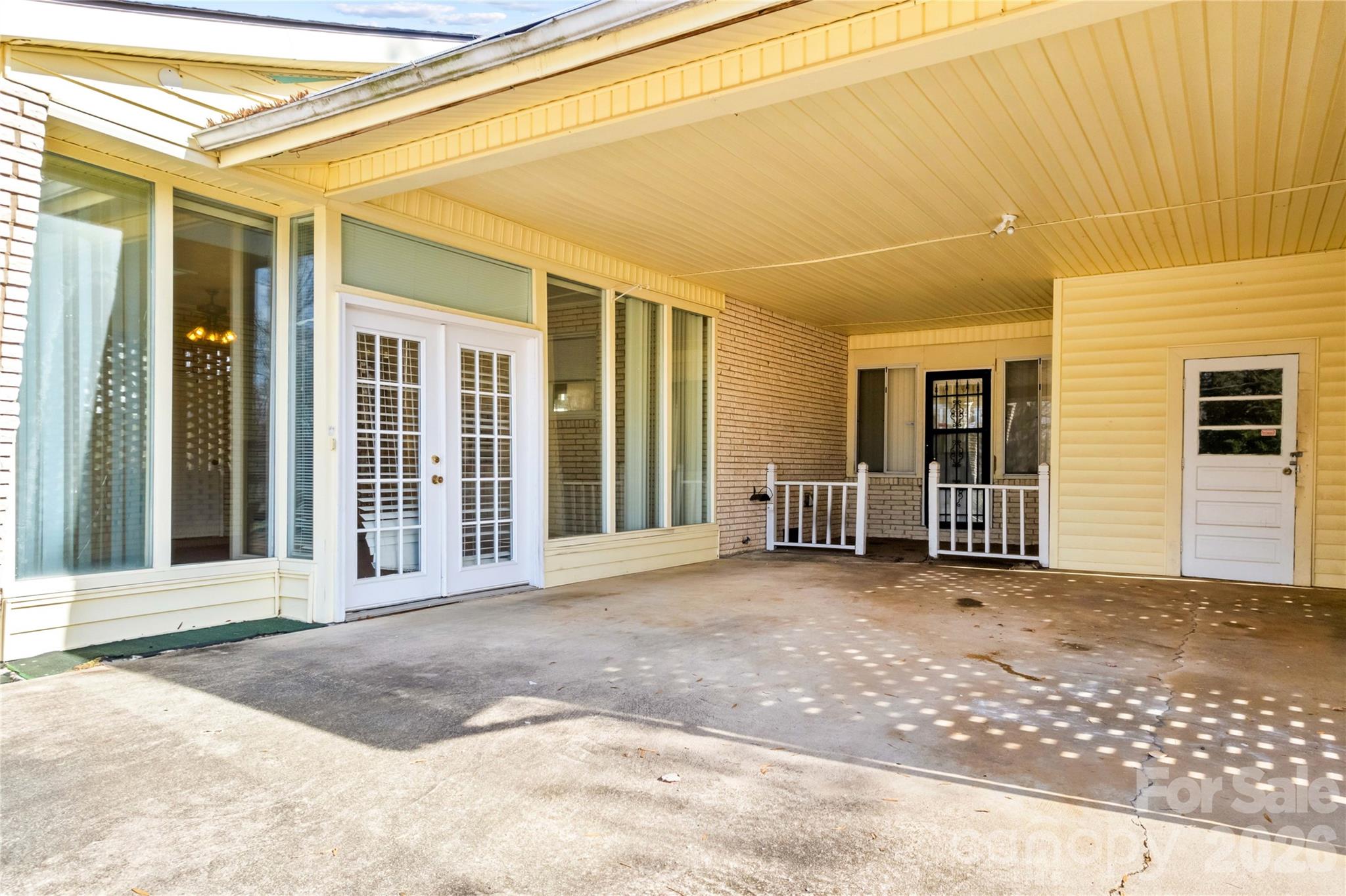 305 Sills Drive Property Photo 46