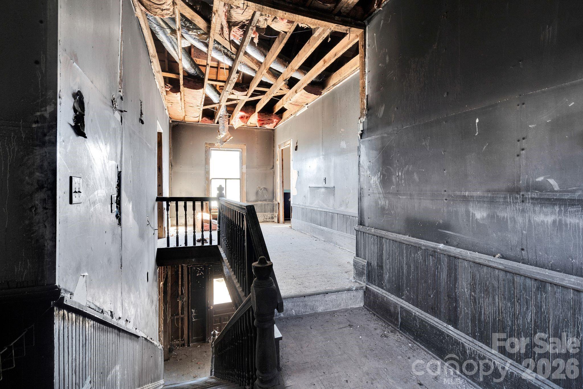 4521 Edgeland Road Property Photo 46