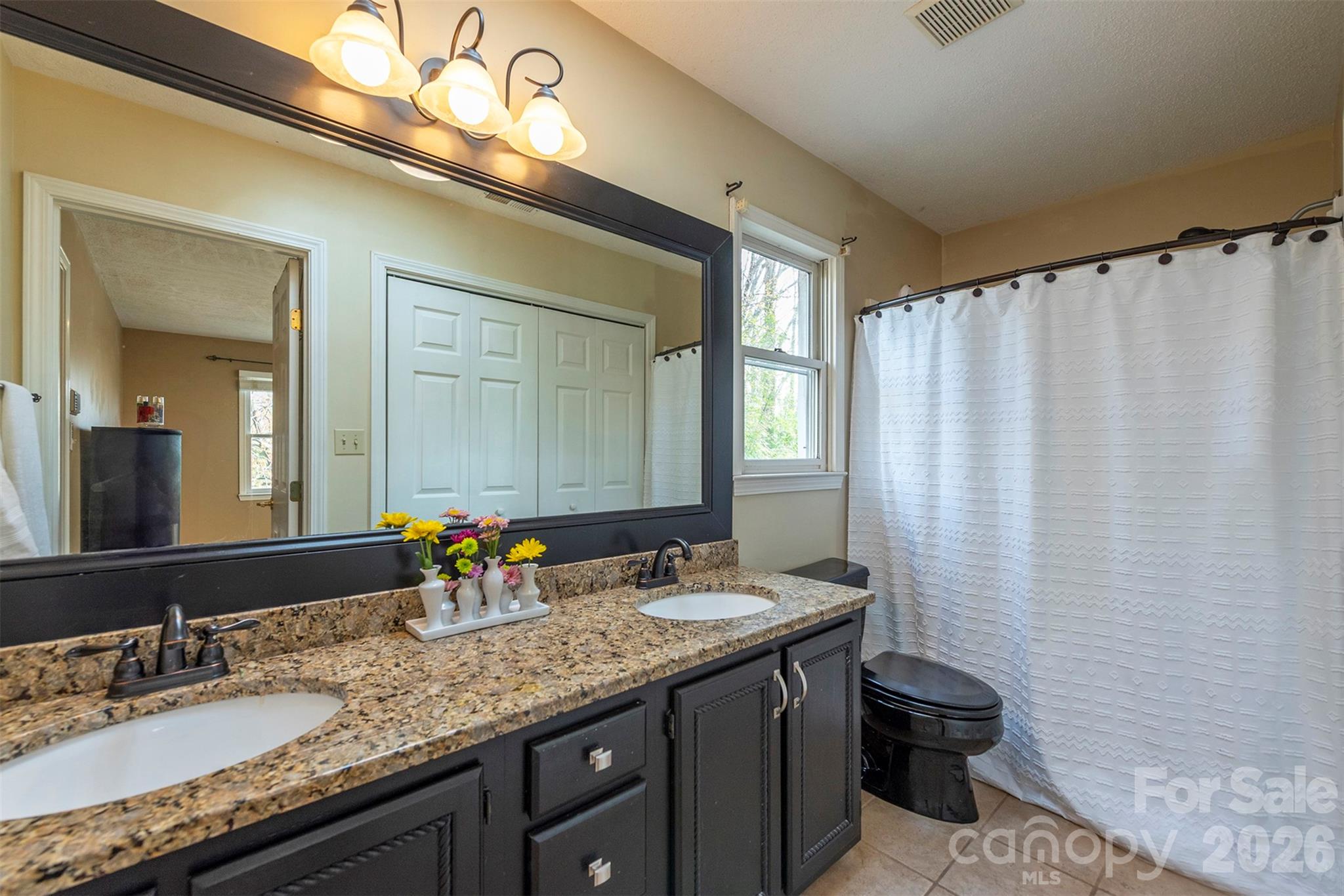 46 Foxberry Drive Property Photo 12