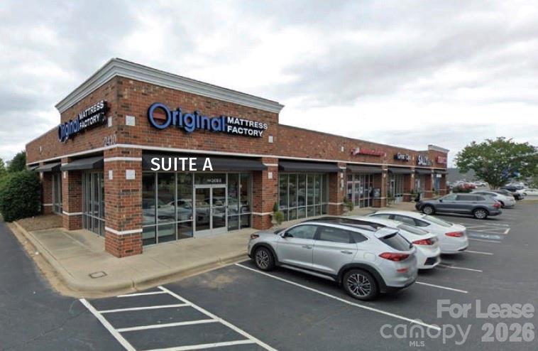 2410 W Roosevelt Boulevard Property Photo 2