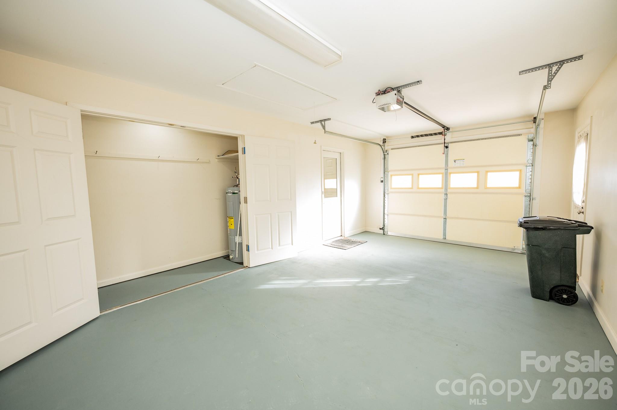 250 Eastwood Village Drive Property Photo 20