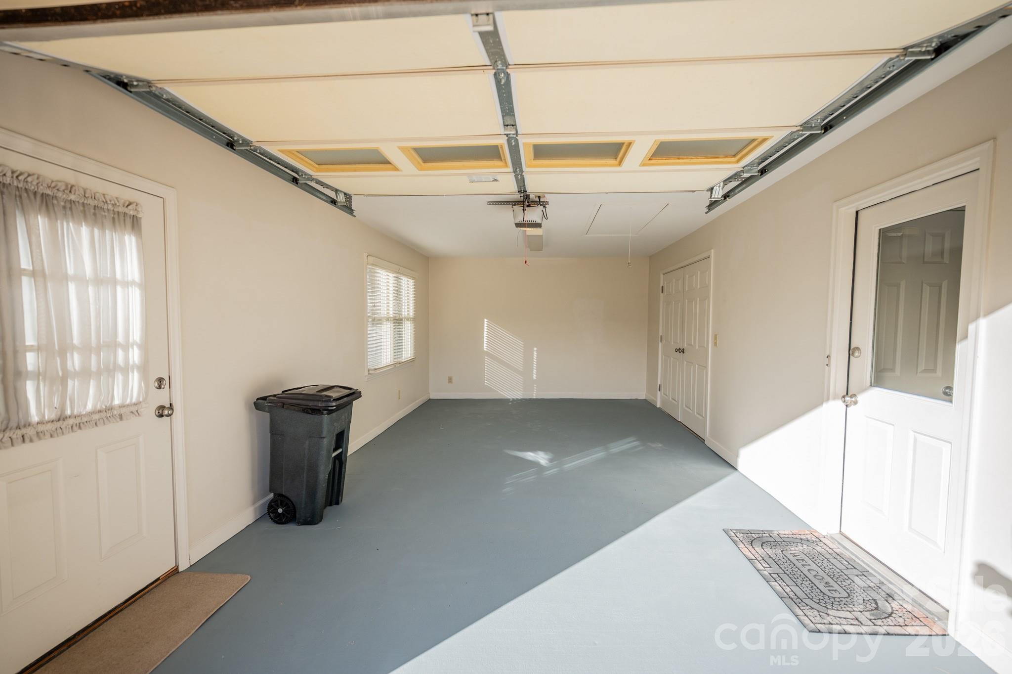 250 Eastwood Village Drive Property Photo 21