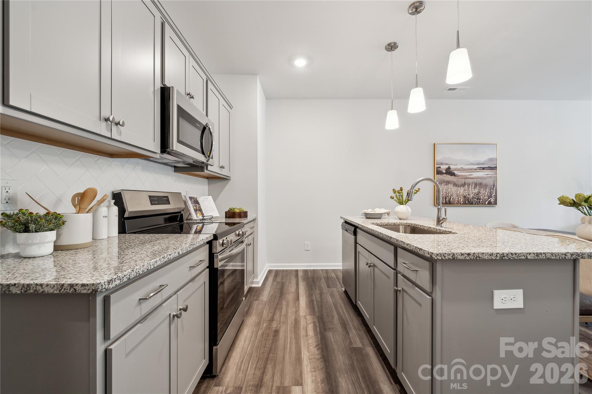 6518 Harlech Street 17 Property Photo 5