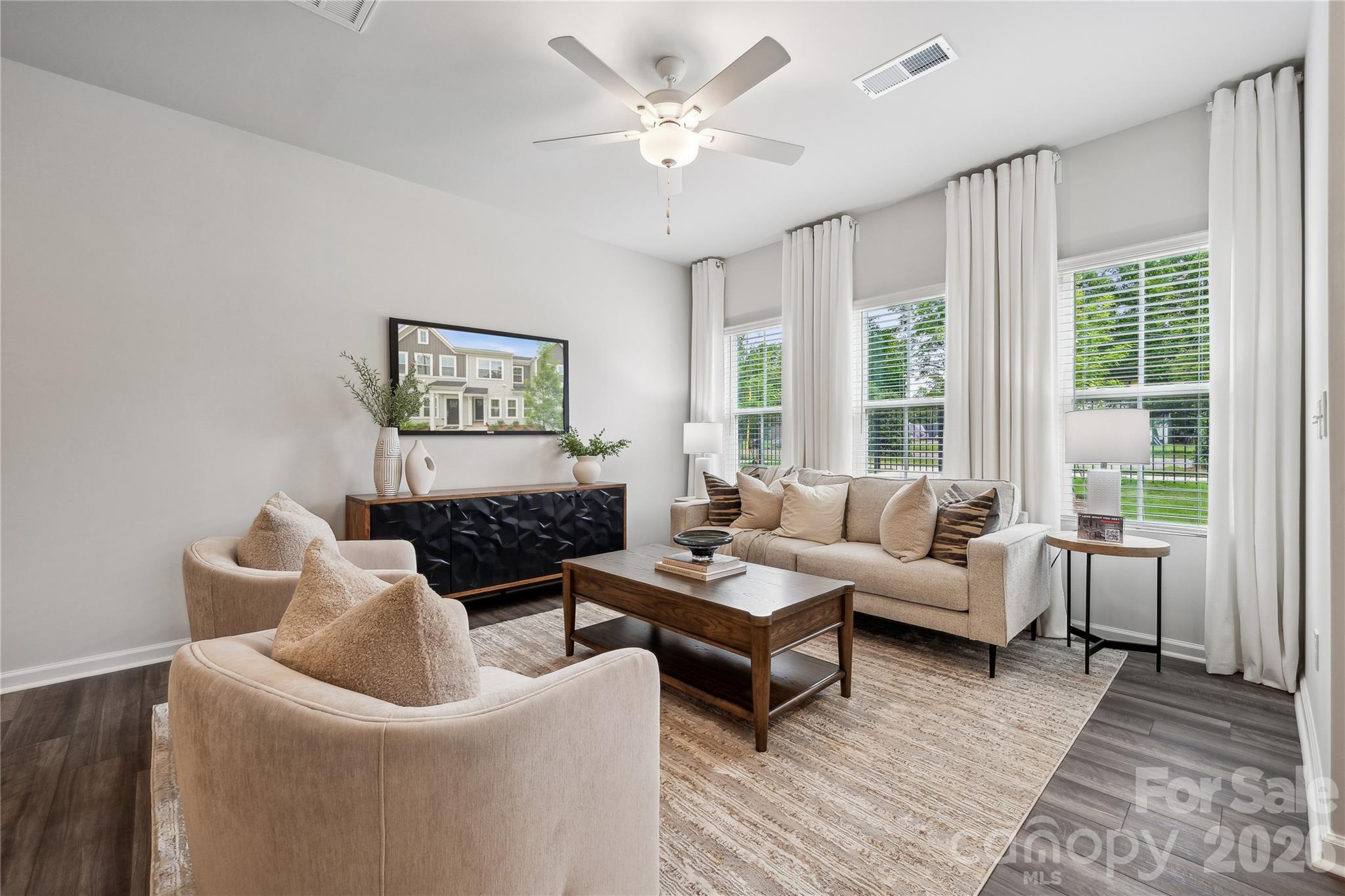 6518 Harlech Street 17 Property Photo 11