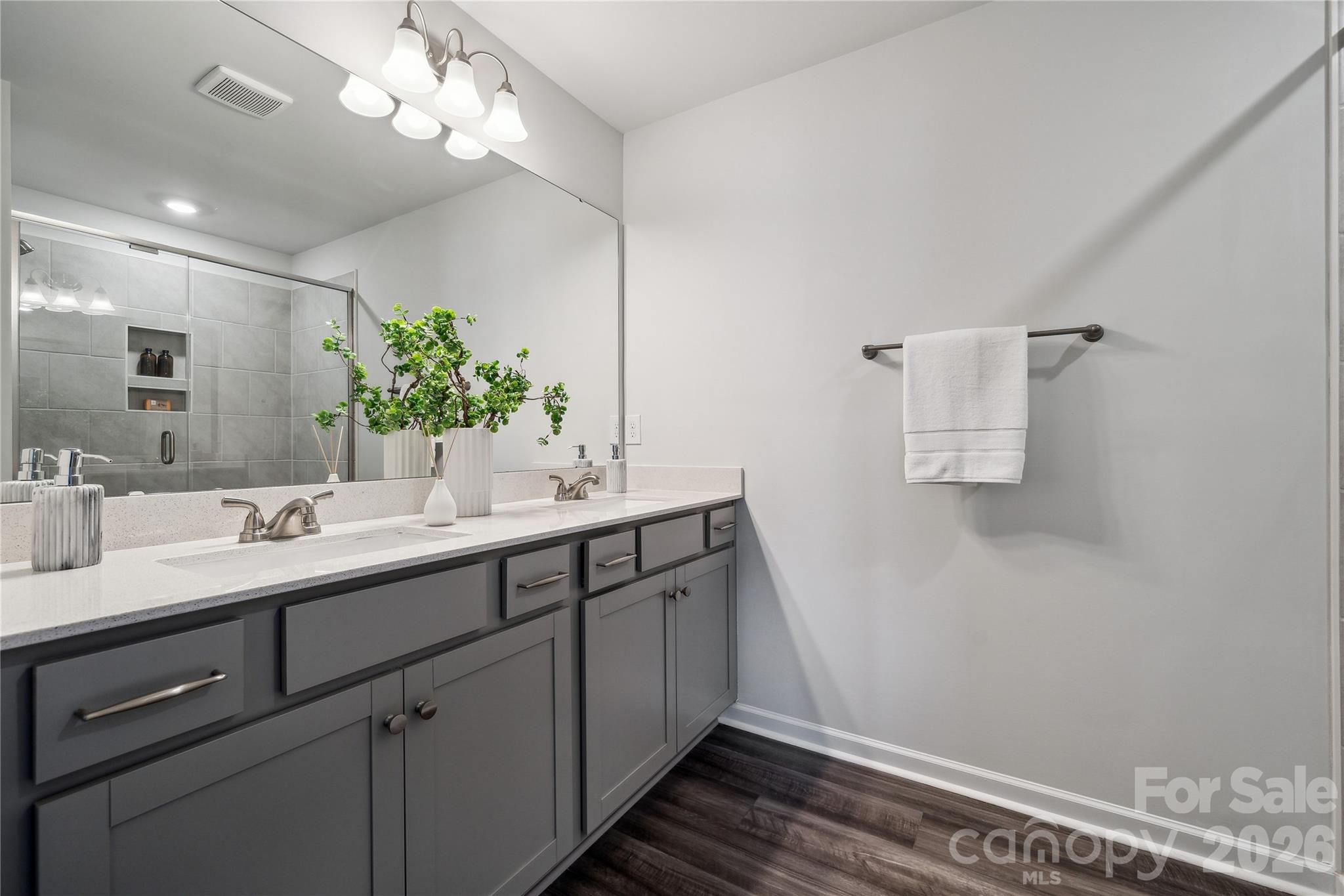 6518 Harlech Street 17 Property Photo 19