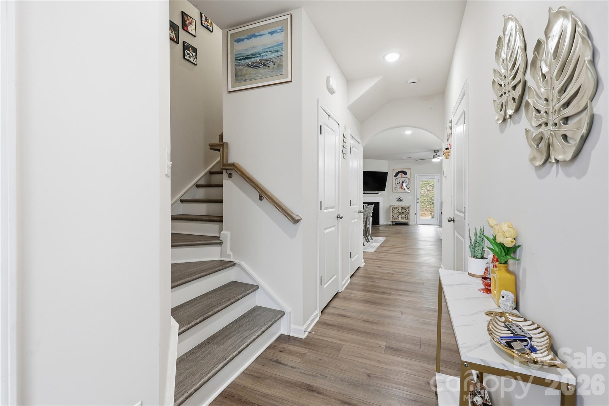 6029 Chelsea Oaks Ridge Property Photo 2