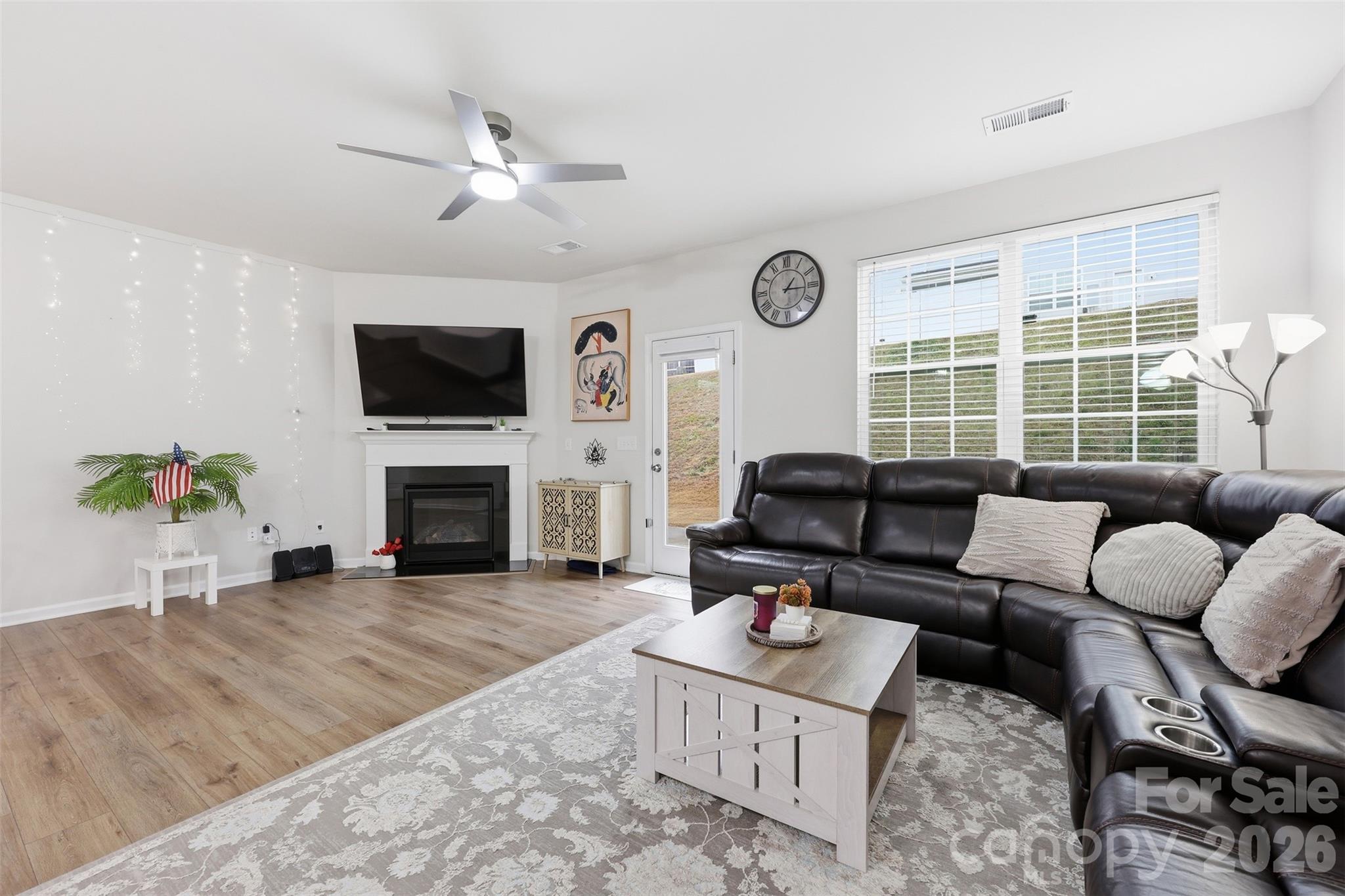 6029 Chelsea Oaks Ridge Property Photo 4
