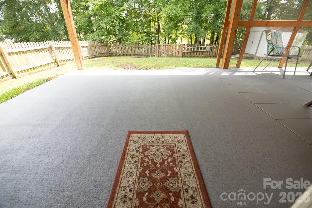3733 Catawba Creek Drive Property Photo 37