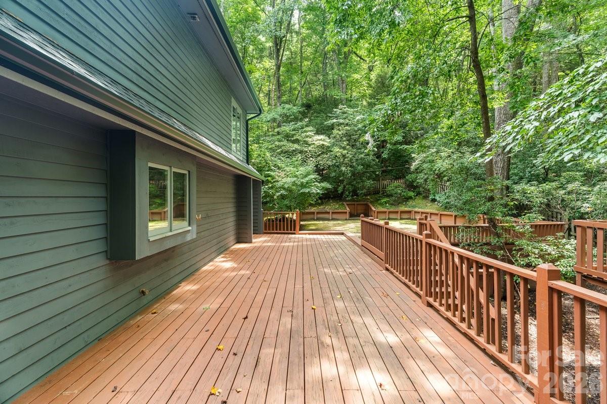 45 Windward Drive Property Photo 22