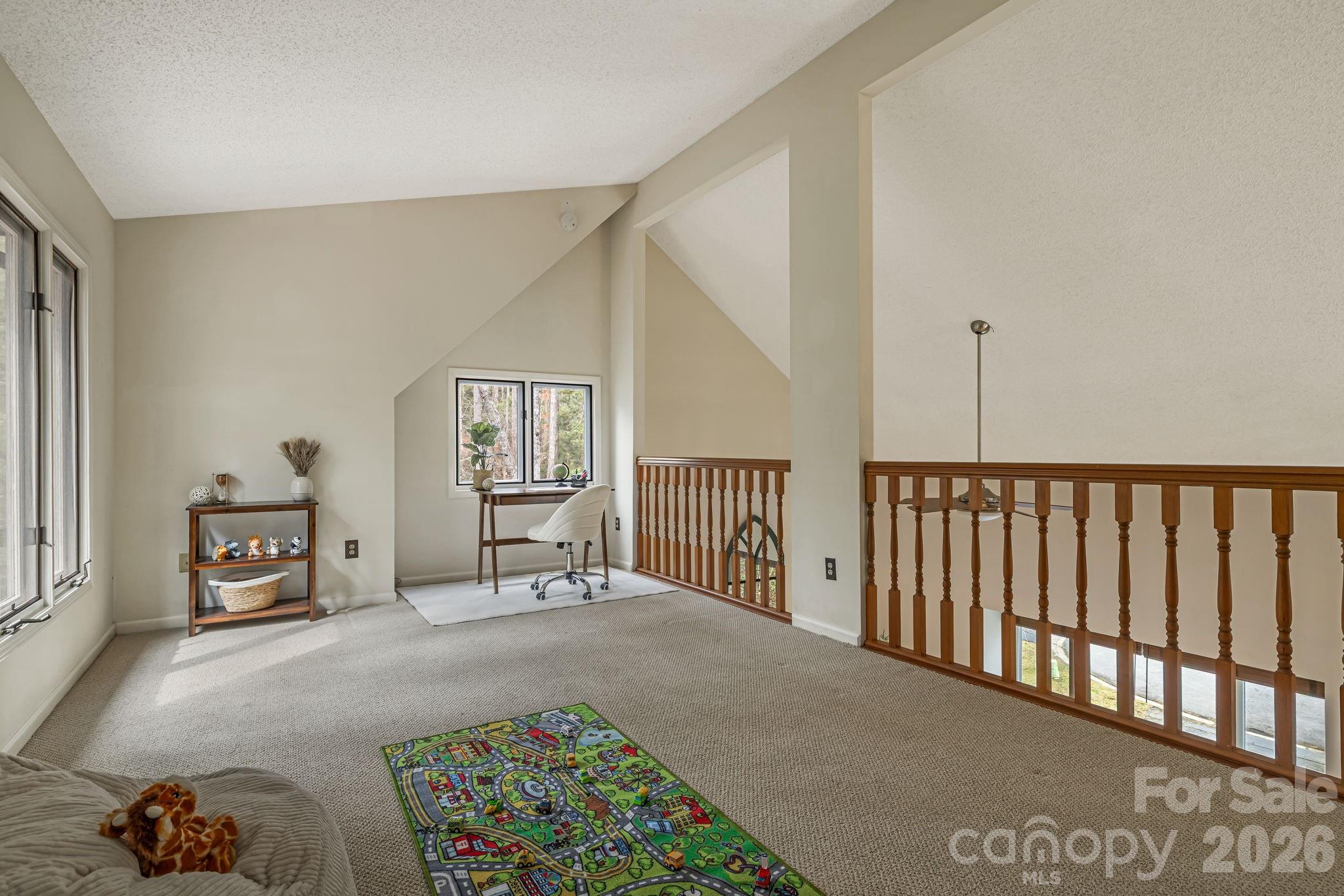45 Windward Drive Property Photo 28
