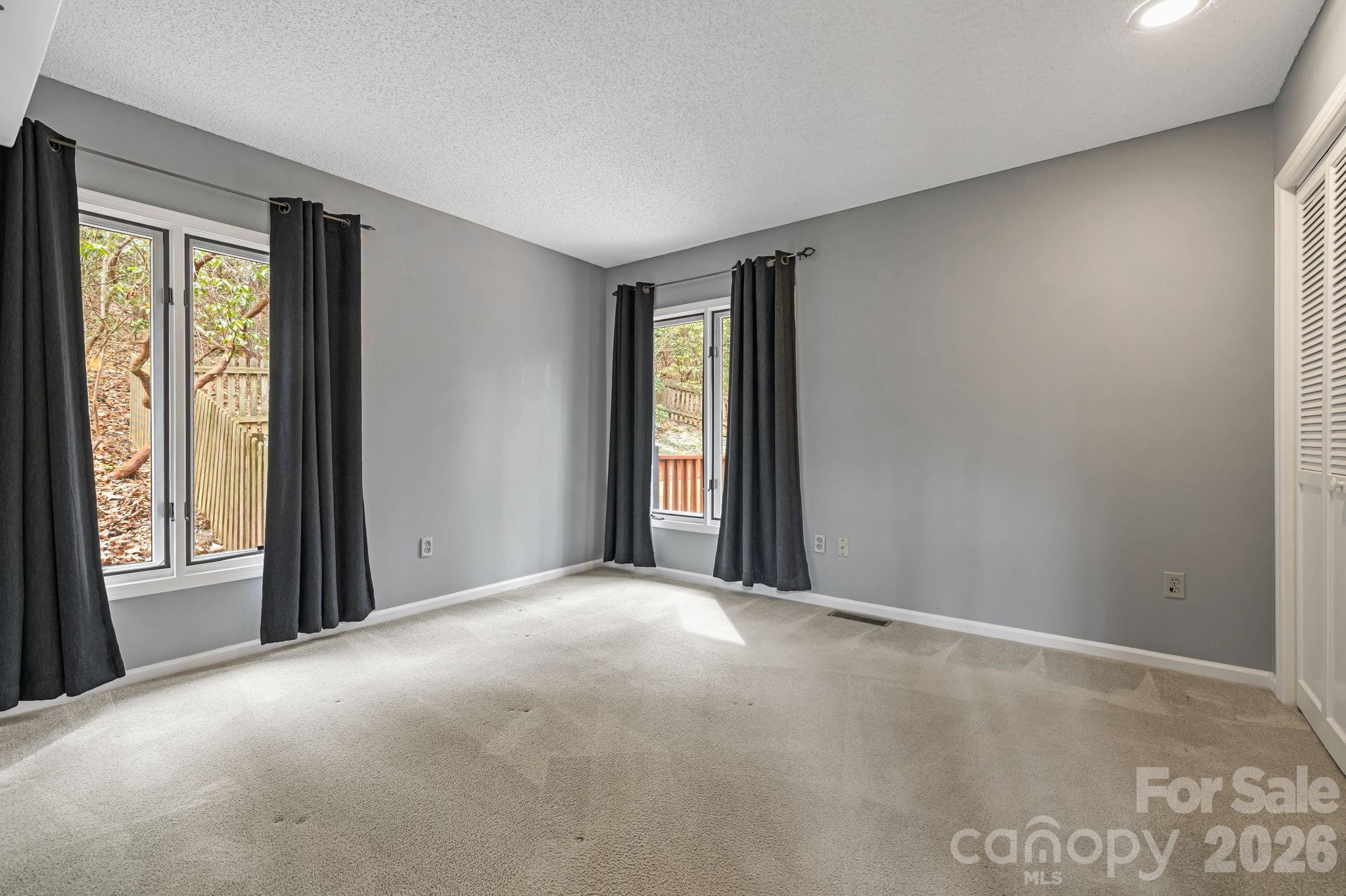45 Windward Drive Property Photo 33