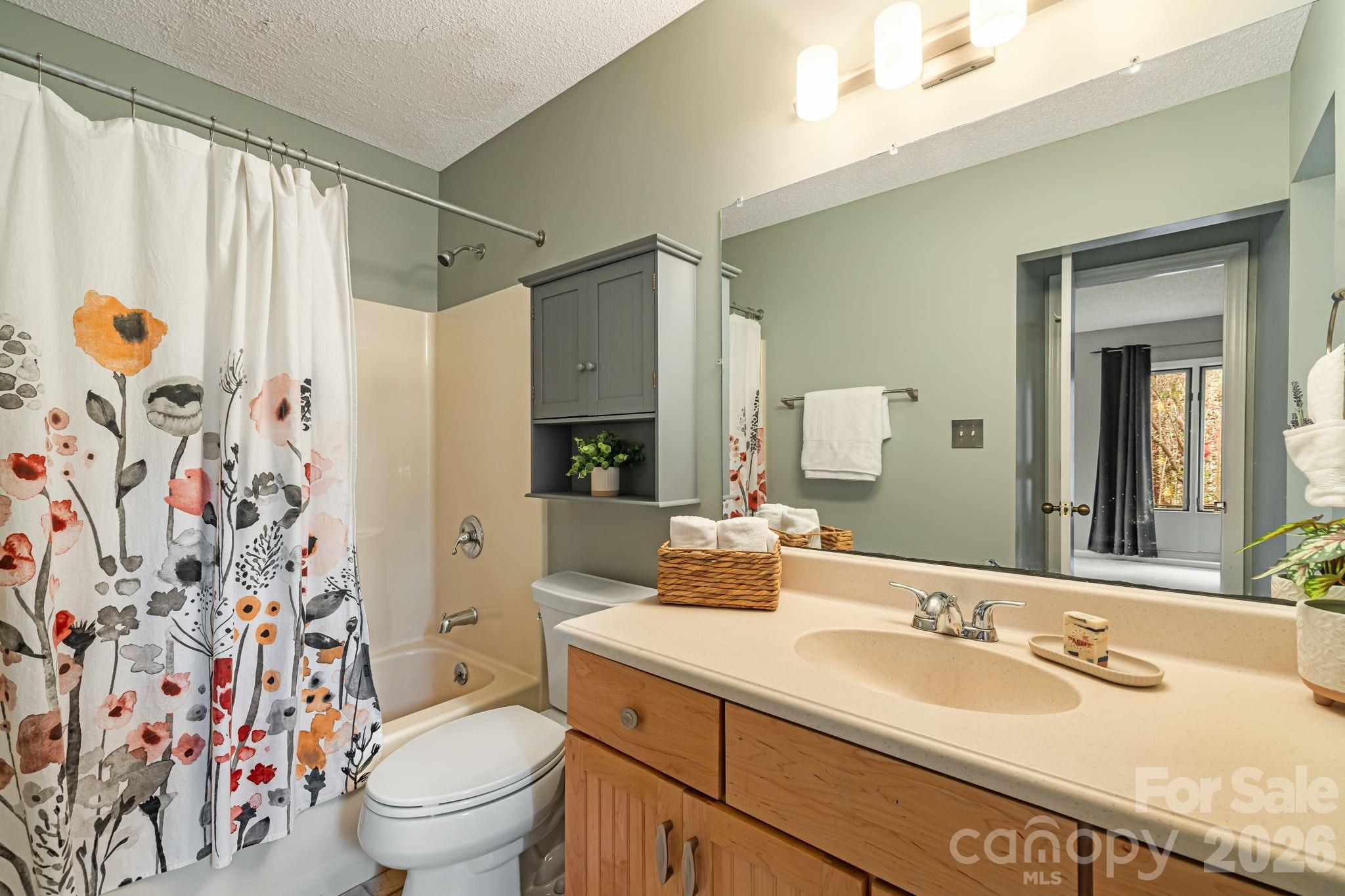 45 Windward Drive Property Photo 36