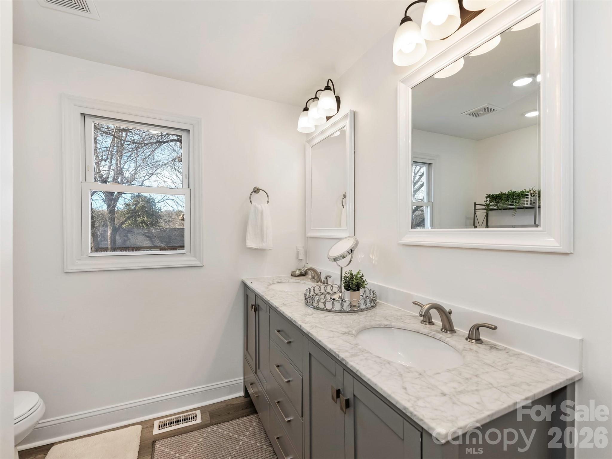 4014 Fieldcrest Road Property Photo 15