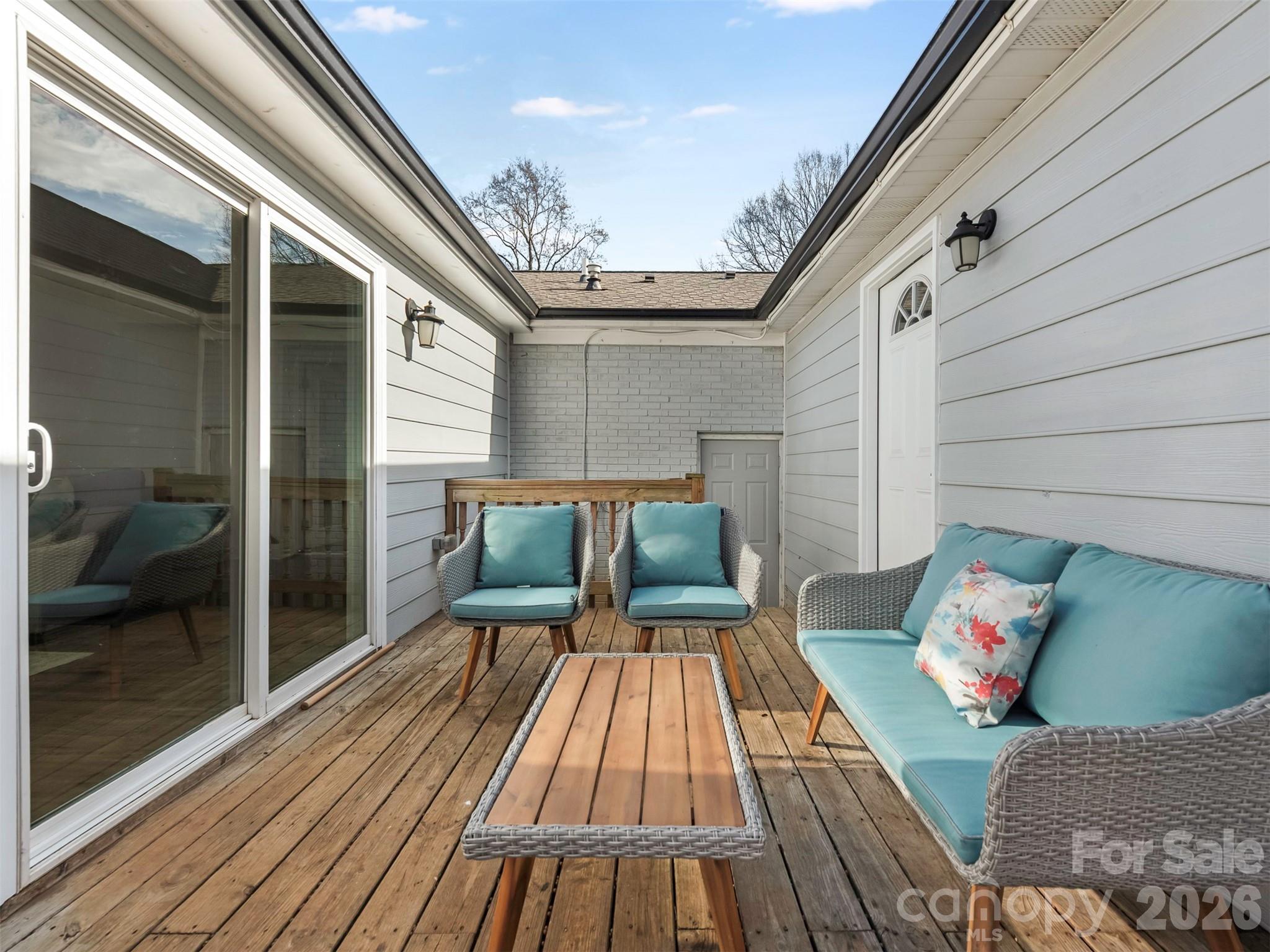 4014 Fieldcrest Road Property Photo 25