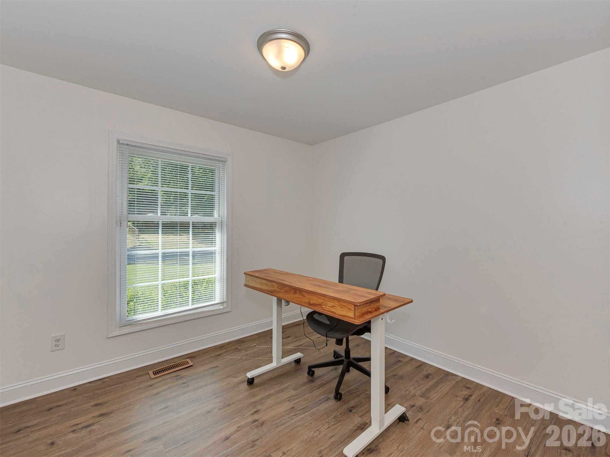 4014 Fieldcrest Road Property Photo 32