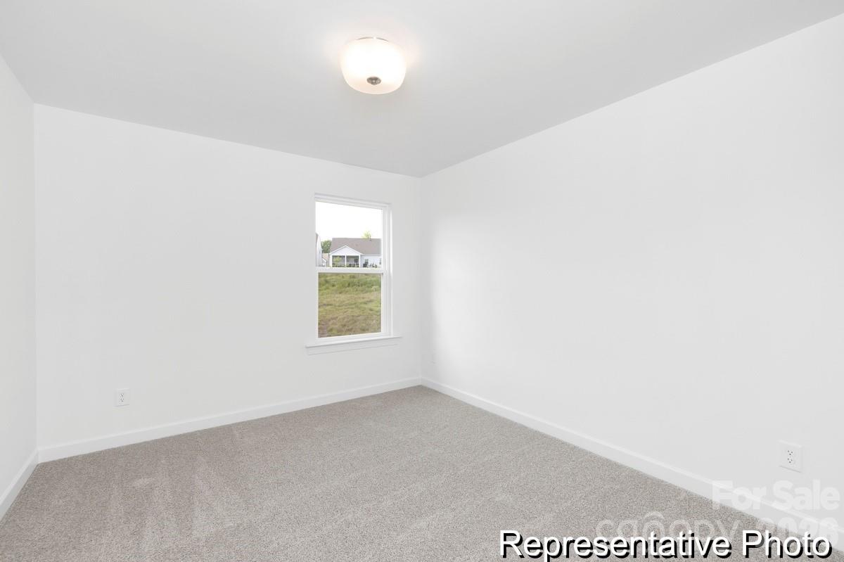 144 Borders Street 195p Property Photo 23